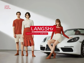 承包秋冬所有搭配的轻暖打底裤，又保暖又显瘦，还提升气质！