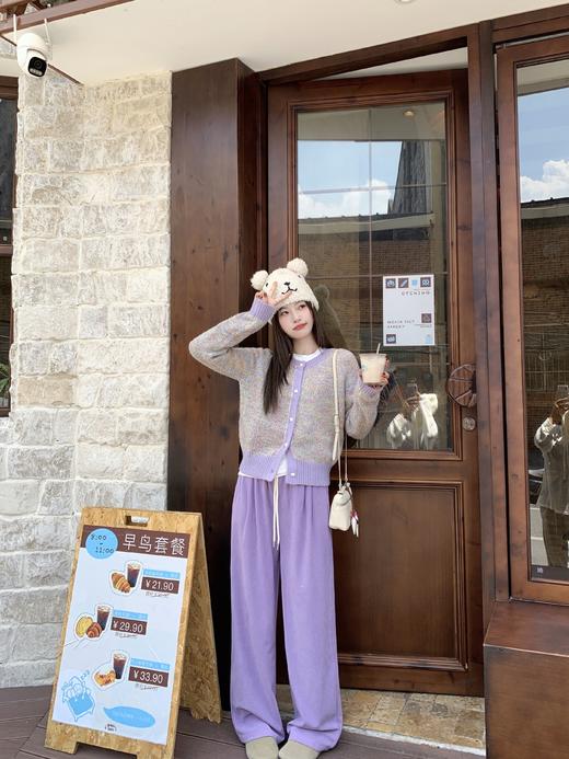 【189元任选2件】现货！紫色圆领系扣毛衣 商品图11