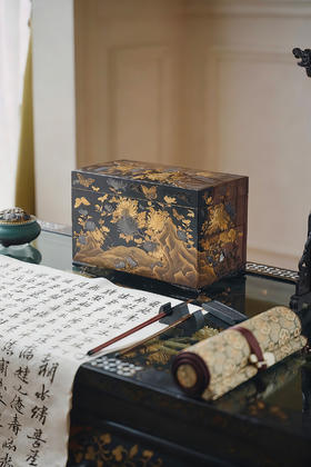 独角鹿西洋古董1603-1868年代日本江户时代出品雅菊蝶舞主题木胎黑漆地金银莳绘文房砚箱套盒