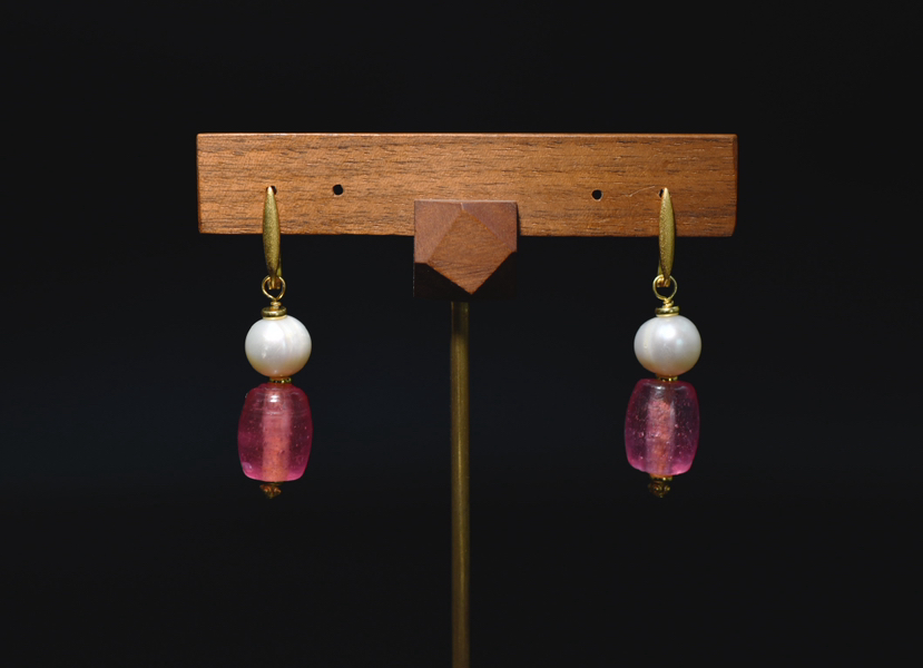 粉琉璃珍珠耳环