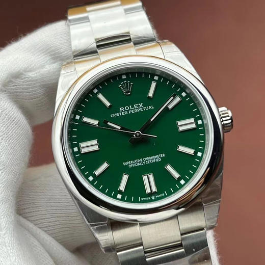 VS厂 蚝式恒动126000 最新款三色字面到货 黄色 蓝色 紫色3230机芯出货  认准腕表➕三码合一直径36mm-41mm腕表，斜边凌角边面钉，细节拉满 整个手表基于正品original原版开模❕ 商品图5