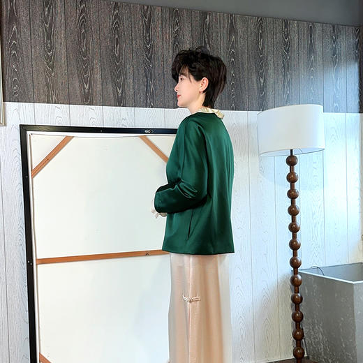 ST.SANLI【定制系列】新中式风格斜门襟珍珠扣薄棉服GA325Q02 商品图1