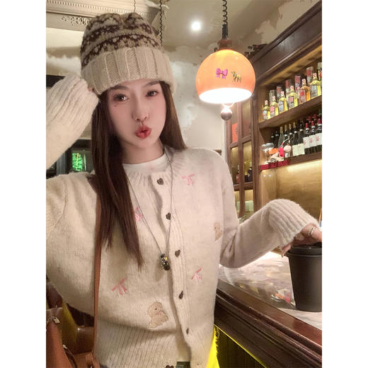 <曾小咸推荐>3.18现货秒杀 ！微信超特价！韩系刺绣毛衣开衫 日常199.99 立减100 秒杀99.99！！ 商品图5