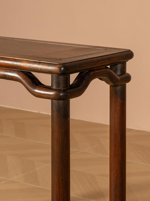 清	黄花梨罗锅枨圆包圆条桌 商品图2