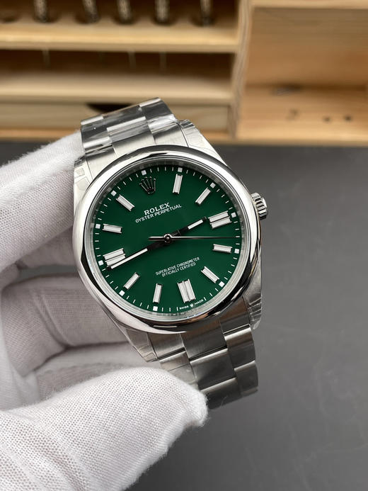 VS厂 蚝式恒动126000 最新款三色字面到货 黄色 蓝色 紫色3230机芯出货  认准腕表➕三码合一直径36mm-41mm腕表，斜边凌角边面钉，细节拉满 整个手表基于正品original原版开模❕ 商品图1