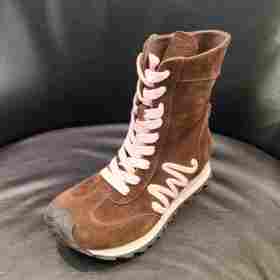 LFGJ凌介女鞋 时尚百搭小短靴