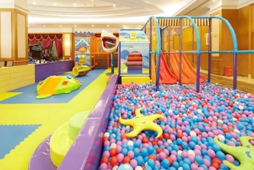 【金堂恒大酒店·双11狂欢周末不加价】仅399起住“成都小欧罗巴”，享恒温泳池、健身房、干蒸房，吃汤锅、泡温泉！亲子溜娃力荐！ 商品图1