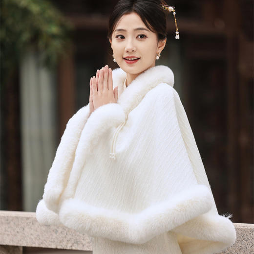 冬款加绒加厚披肩斗篷，复合蕾丝加绒气质女旗袍SJT411 商品图2