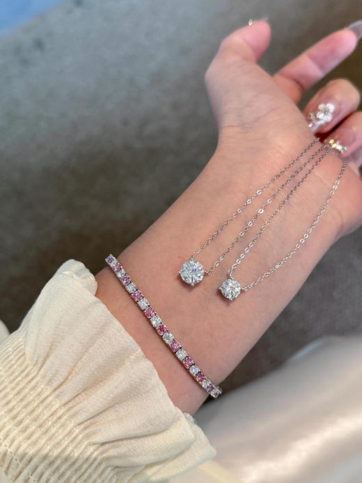 鼻屎钻项链丨露思同款 2克拉3克拉超闪火彩鼻屎钻项链 商品图3