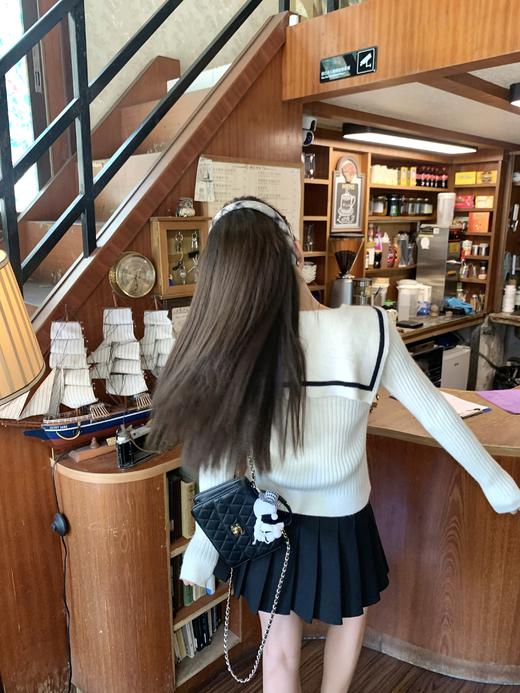 <曾小咸推荐>现货秒杀！微信超特价！ 韩系撞色白色针织毛衣 日常189.99 立减90 秒杀99.99！ 商品图6