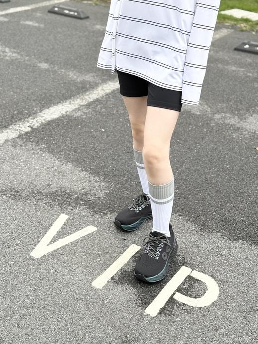 [小莉专属]【百元价格 | 千元配置✨】ONKE15代科技跑鞋，双层贾卡鞋面💥超临界鞋底发泡工艺❗ 5.6cm增高，显高显瘦！✅现仅169.9元 ❗高弹Q软如踩云朵☁全网性价比之W❗闭眼入不后悔！ 商品图3