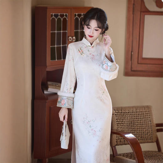 提花加绒长款旗袍，复古中国风年轻少女款日常可穿旗袍LJX-869 商品图1