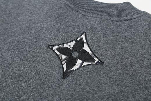 路易威登 滑雪绣花手臂贴袋圆领卫衣 商品图3