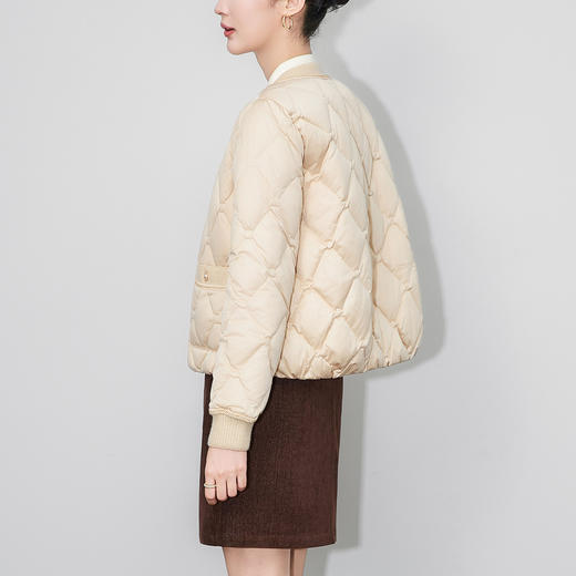 「高货wl」全新升级【铂金会员367/天猫499/差价132】(02610)洛诗琳小香风90白鸭绒羽绒服2025冬季防风菱格保暖外套 商品图3