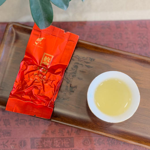 弘春悠朗秋茶铁观音168克铁盒装 商品图3