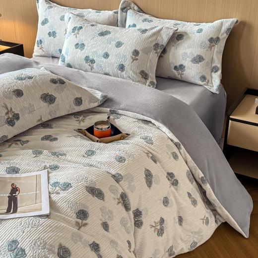 多喜爱 美眠康 牛奶绒绒套件 冰岛玫瑰池 商品图5