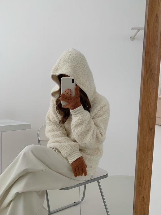 奶呼呼的羊羔毛拉链帽衫 商品图9