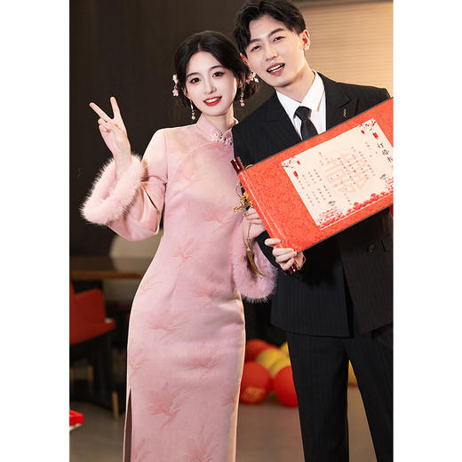 【婉婉】粉色新中式旗袍，倒大袖加厚麂皮绒敬酒服新娘订婚礼服裙LSB3246 商品图2