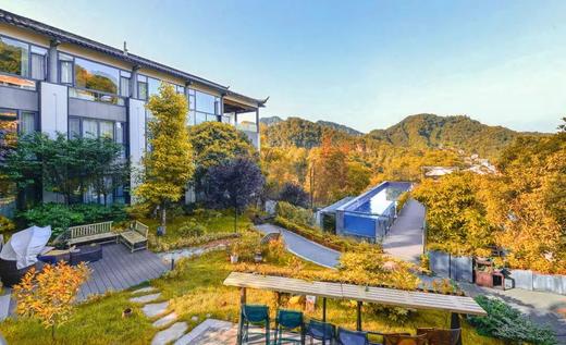 【青城山日式汤泉·周末不加价】仅299起住玖陆壹·五柳庄酒店，送双早、温泉、围炉煮茶、汤锅/烧烤等，享免费高铁站接送一次！ 商品图0