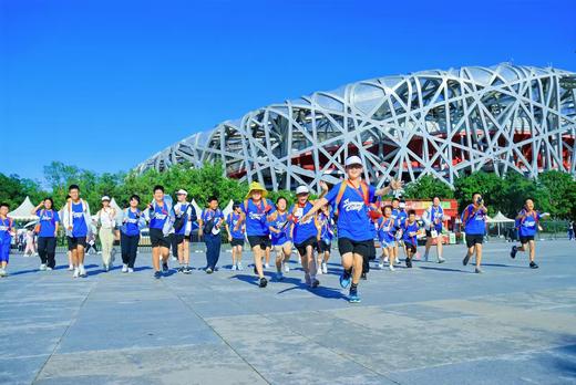 寒假独立营~含大交通！【京城少年行】7天6晚游学营：探索故宫+圆明园+鸟巢+水立方；升旗观礼；走进清华+中科院，与学者学霸交流；中国科技馆，见证国科技力量；畅玩环球影视城 商品图6