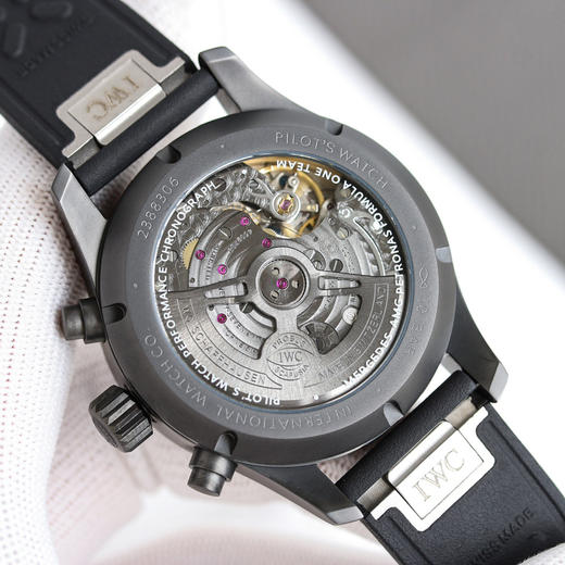 Noob official➕万国IWC与梅赛德斯AMG联名特别版
计时腕表41 AMG特别版，飞行员系列高性能计时腕表41采用钛金属或Ceratanium®瓷化钛金属制成 做工精细 打磨精良精品中精品 商品图13