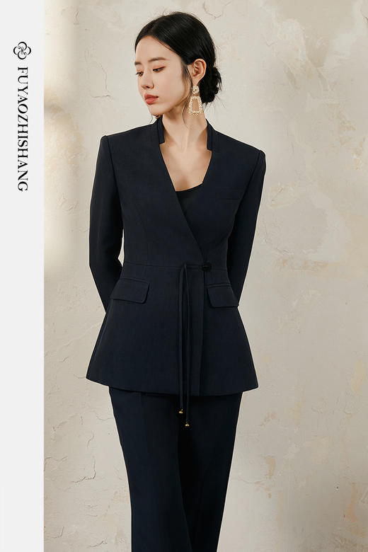 【定制款】松弛静奢新中式盘扣西装微喇裤两件套定制款不支持退换 商品图5