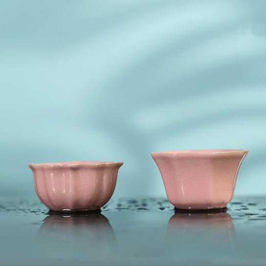 问鼎汝瓷粉汝八方宝相对杯 商品图0