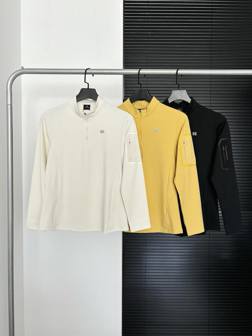 点此购买 可隆秋冬季女款半拉链速干运动内搭半拉链长袖T恤 qk 334146 商品图0