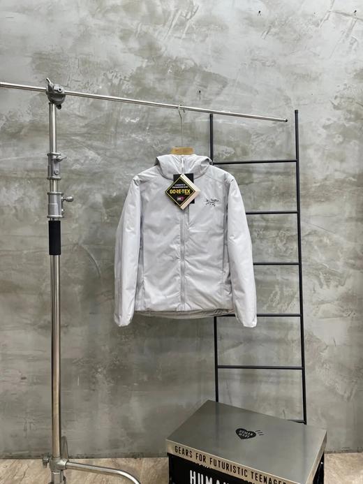 袅家750蓬鹅绒logo纯色防风防水保暖羽绒服外套 商品图5