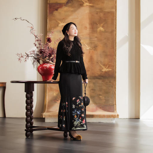 【林栖设计小店】羊毛鱼尾马面裙绣花古典2025秋冬新款半身裙女1954019 商品图1