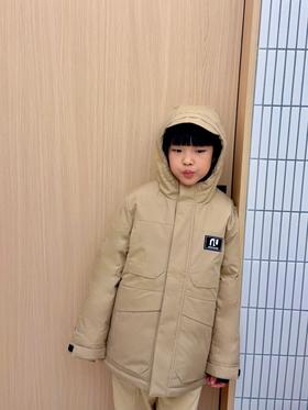 诺诗兰冬季新款加厚亲子鹅绒服，GORE-TEX科技面料，防风防水透气，孩子穿着伸展自如