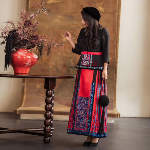 【林栖设计小店】（现货）真丝外套香云纱三蓝绣马面裙2026早春新品上衣女1942010 商品图1