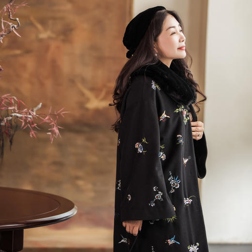 【林栖设计小店】毛呢外套绣花古典优雅配毛领2025秋冬新款大衣女1954072 商品图2