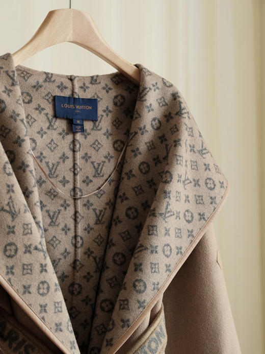 【只可换码，不退货】GY26-驴家驼蓝小花长款秋冬经典款羊毛大衣（SZX*MM） 商品图3