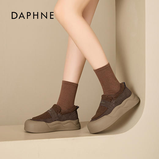 【达芙妮】一脚蹬毛毛鞋4024607098 商品图7