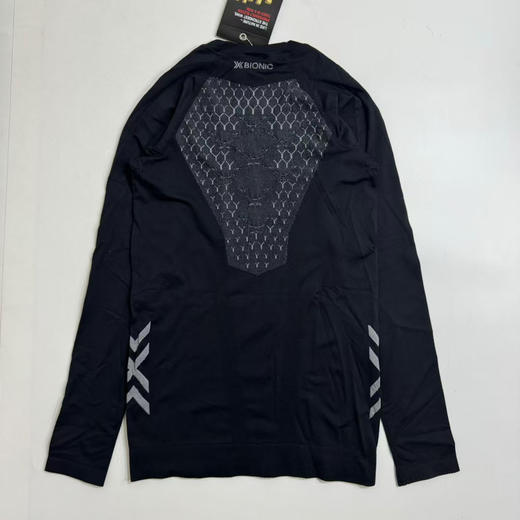 全新正品 XB倍能舒跑舒适路跑训练透汽健身控温衣

矿石蓝M 黑色M L XL

黑科技加持，硬控必备，控温科技，一体针织，舒跑系列，更适用于日常穿着，运动福音 商品图4