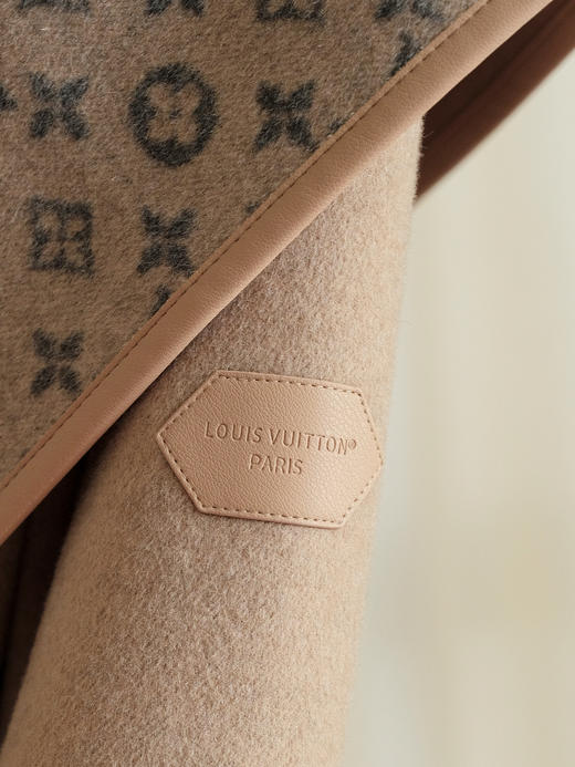 【只可换码，不退货】GY26-驴家驼蓝小花长款秋冬经典款羊毛大衣（SZX*MM） 商品图7