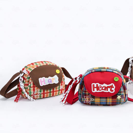 复古撞色字母heart彩色格纹斜挎包纪念日百货门店同款167046262 商品图0