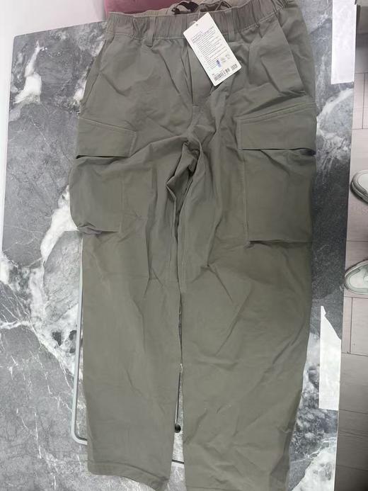 瑕疵Lululemon VersaTwill 男士速干排汗帆布宽松多口袋工装休闲长裤 商品图0