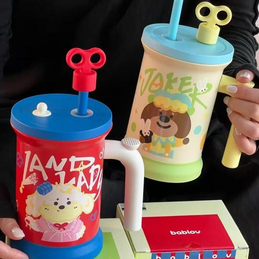 (包邮)花伴森bablov把手吸管保温760ML班干部桌面随手杯（两种颜色） 商品图0