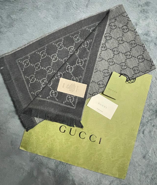 WJ32-古驰 双G系列 双G提花流苏 羊毛 绒线围巾 深灰色（KISS*MM） 商品图3