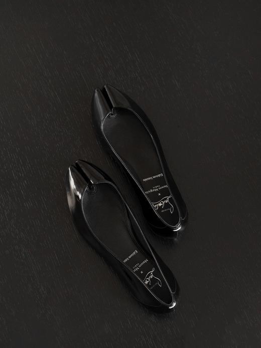 XX23-37码马吉拉 x CL路铂廷 Marlougiela 牛皮革 圆头分趾平底 休闲单鞋(CG) 商品图10