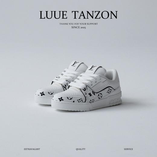 XX36-MKG08 36码驴家 Trainer 牛皮革 徽标印花 圆头系带 低帮 板鞋 男女同款 白色 商品图0