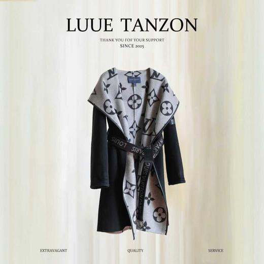 【只可换码，不退货】GY35-驴家黑灰大花秋冬经典款羊毛大衣（SZX*MM） 商品图0