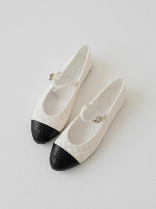 XX62-香奈儿 25A小羊皮 菱格纹搭扣 平跟 玛丽珍鞋 女款（KS*MM） 商品图4