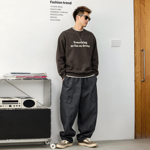 徐太浪【通勤风 字母印花】圆领卫衣男秋冬休闲内搭叠穿打底上衣 商品图2