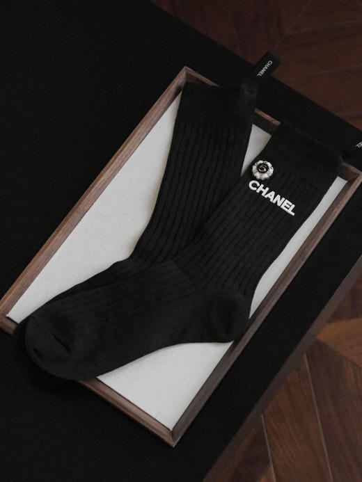 【预售七天】WZ01-香奈儿秋冬袜子套组礼盒装(TT*MM) 商品图4