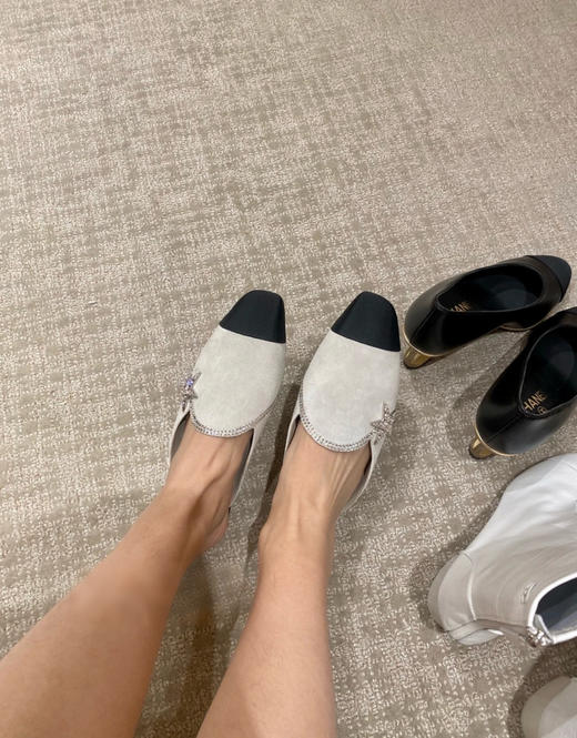 Chanel 拼色 麂皮 星星钻扣 半拖鞋 商品图1