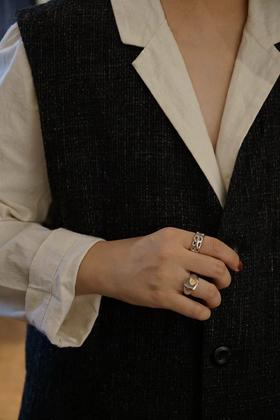 TOMWOOD 天然开采小钻银戒指(Mined Ring Small Diamond)