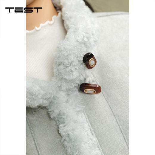 冬上新清新气质优雅牛角扣保暖绒外套2254113 商品图4